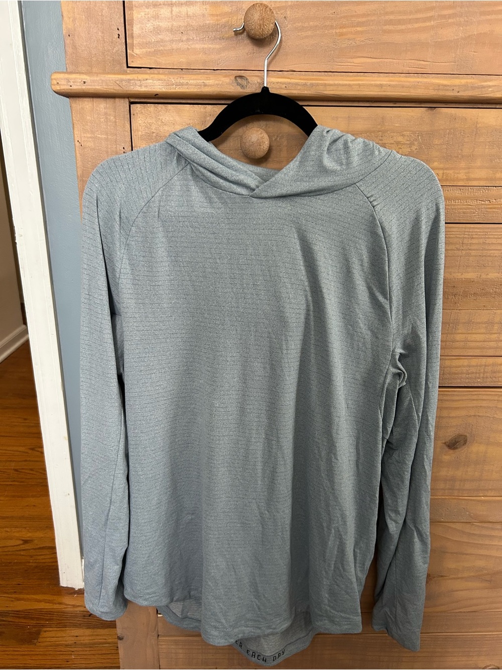 Lululemon License to Train Light Blue/Grey Hooded Long Sleeve Top - Medium